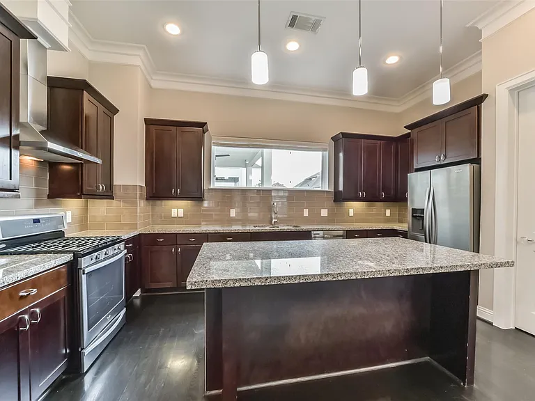 5635 Kiam St #C — Photo 11