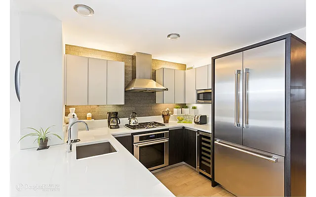 Rented by Douglas Elliman | media 44