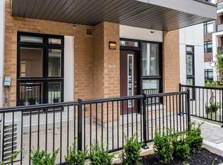 145 Canon Jackson Dr, Toronto, ON M6M0B9