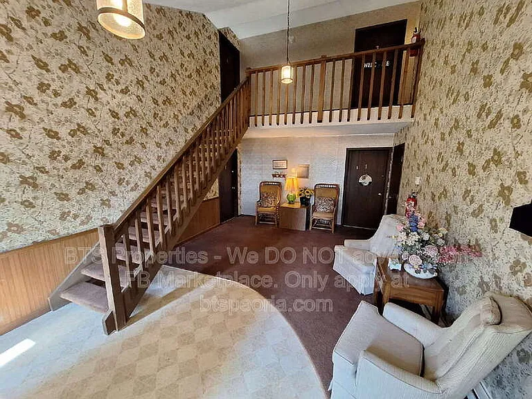 412 N Highland St #4 — Photo 7
