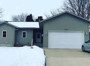 308 Alexander St, Fayette, IA 52142