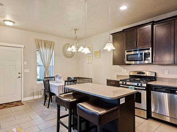 5th image of 3736 W Angelica Way
