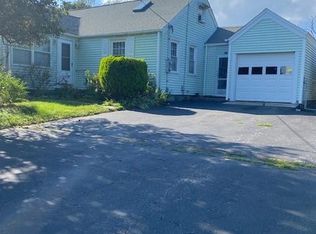 113 Prospect Ave, Middletown, RI 02842