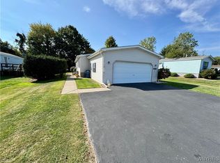 6270 Corwin Sta, Newfane, NY 14108