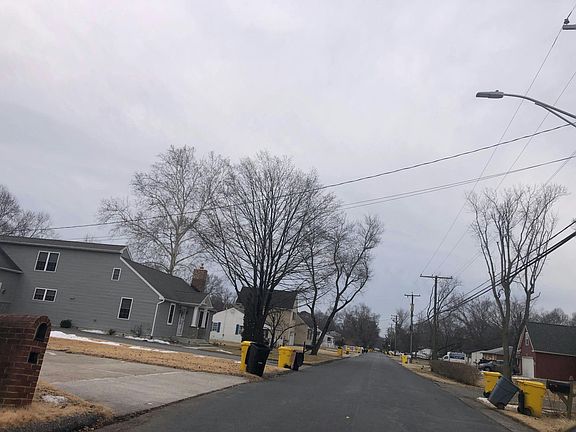 5th image of 19 Brookfield Rd