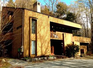 19 Roaring Brook Rd, Killington, VT 05751