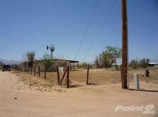 24077 Yucca Loma Rd, Apple Valley, CA 92307