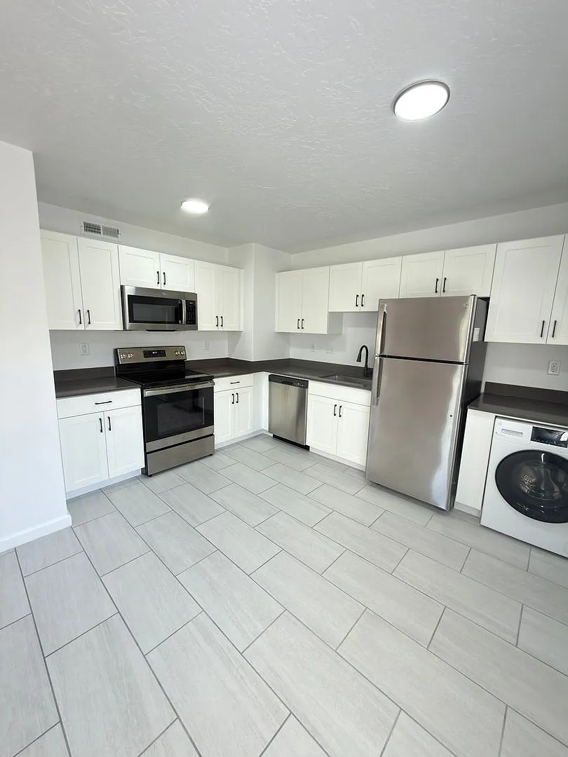 1 Bed 1 Bath Apartment for Rent in Salt Lake City — Photo 4