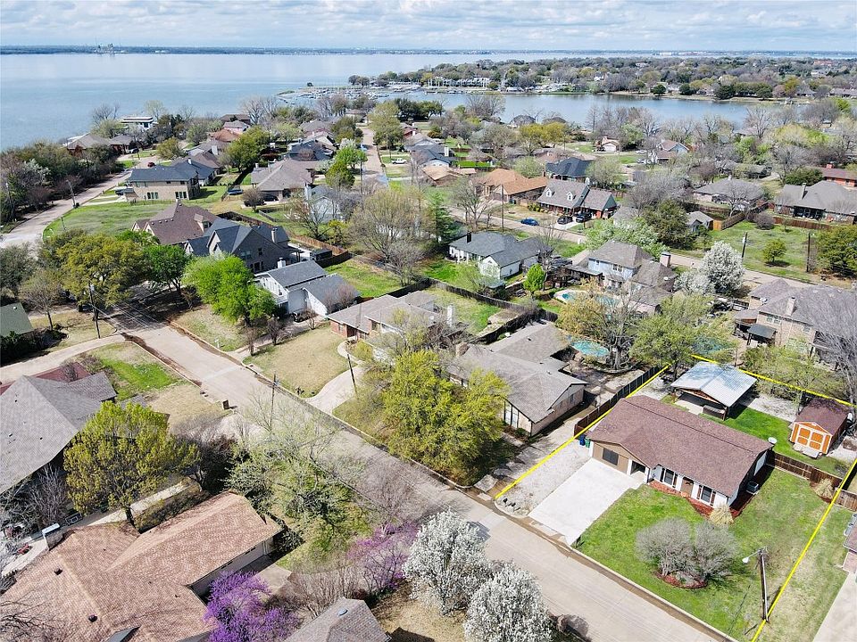 1st image of 108 Scenic Dr