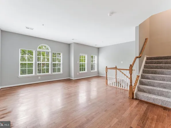 14571 Marlow St, Gainesville, VA 20155