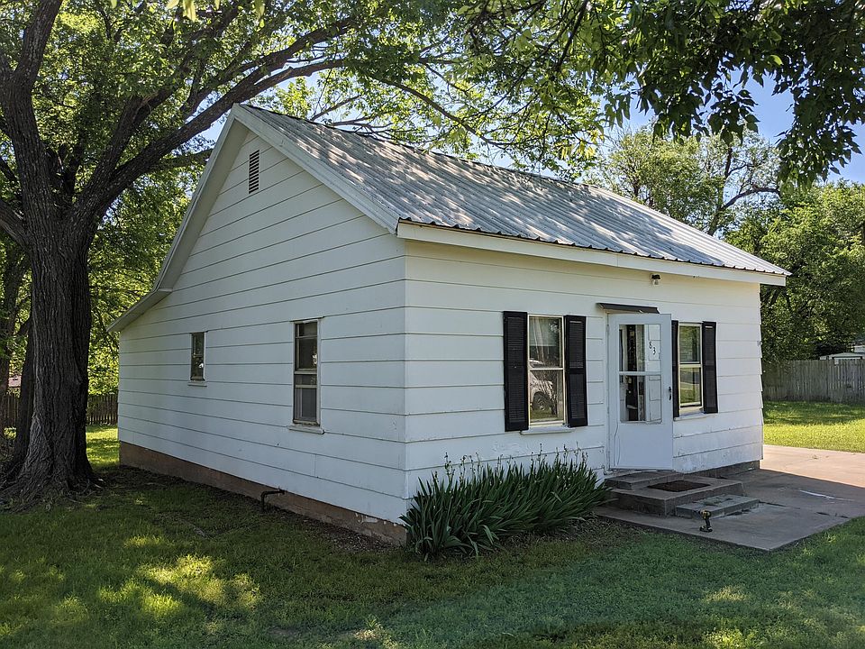 831 S Burdick St, Stillwater, OK 74074