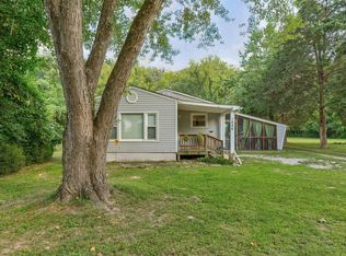 1886 Old Lemay Ferry Rd, Arnold, MO 63010