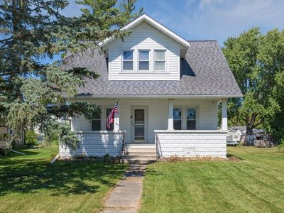 150 Rich St, Maynard, IA, 50655