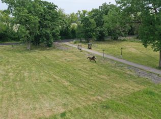 349 Spring Creek Rd, Barrington Hills, IL 60010