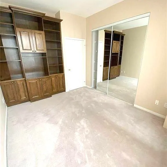 5 Emerald Ln #Penthouse 101 — Photo 14