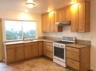 5499 Via Alcazar, San Diego, CA 92111
