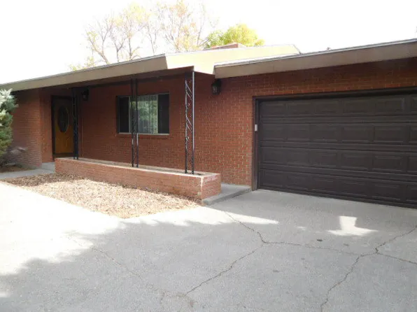 199 N 200 E, Blackfoot, ID 83221