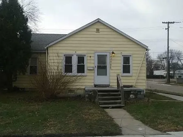 23465 Carlisle Ave, Hazel Park, MI 48030