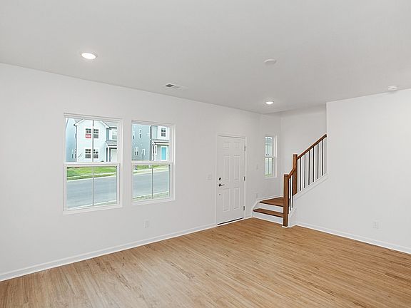 5th image of 208 Oasis Dr Lot 171