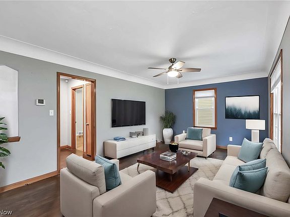 4th image of 7067 Beresford Ave