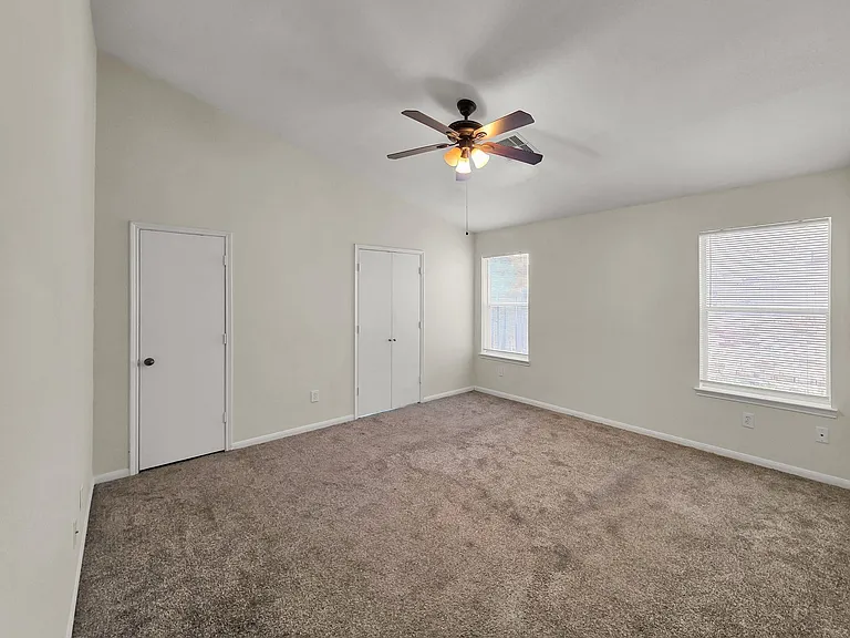 14626 Gervaise Dr — Photo 35