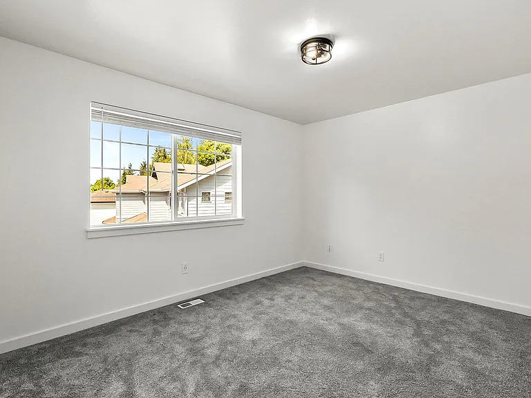 1320 Weaver Way — Photo 28