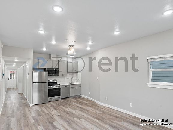 4th image of 6022 Telegraph Ave