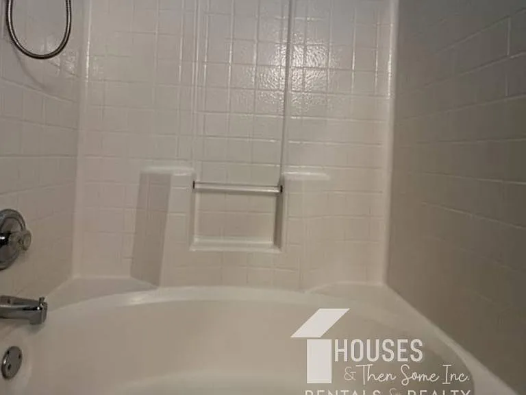 1 Valhalla Ln — Photo 17