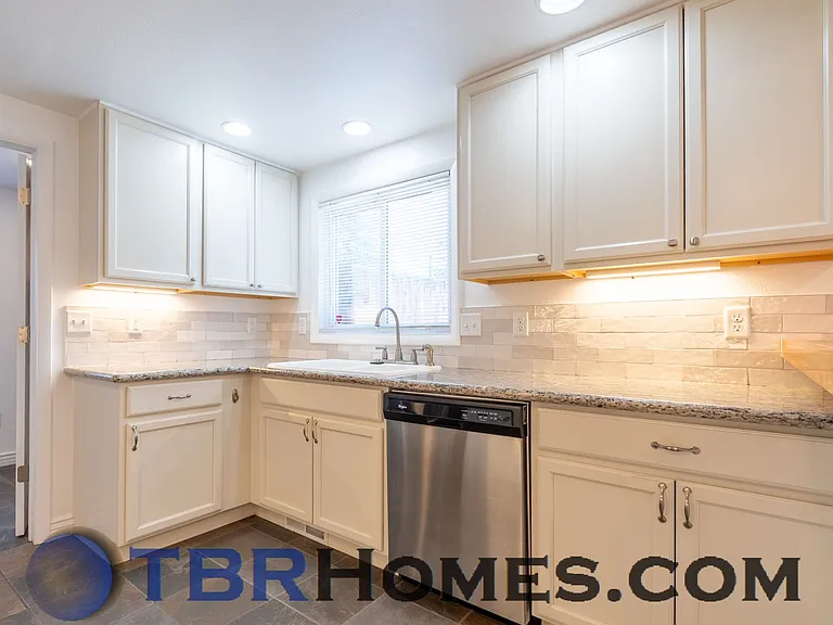 6929 Reno Dr — Photo 9
