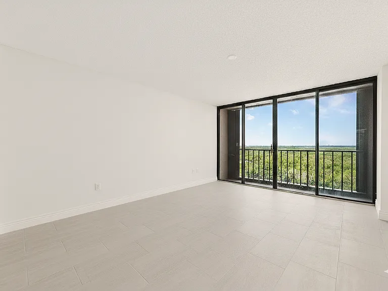 5047 N Highway A1A — Photo 5