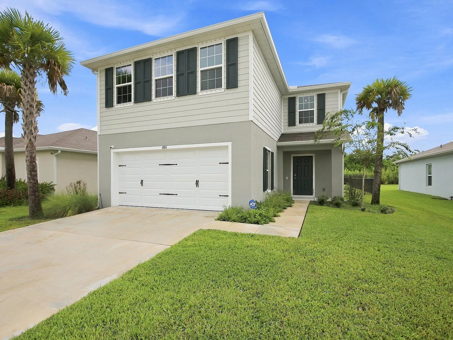 4 bed, 2.5 bath, 1896 sqft, $2,750 — Photo 1