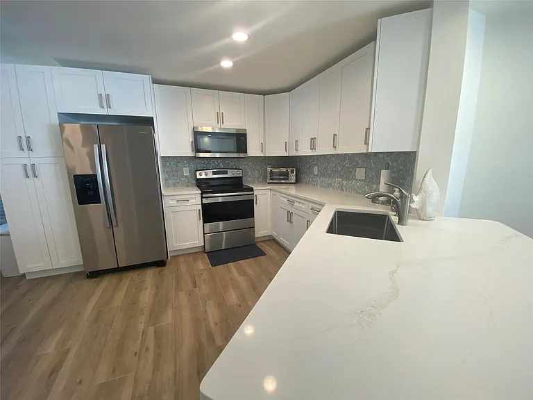 2286 Anchorage Ln #A — Photo 13