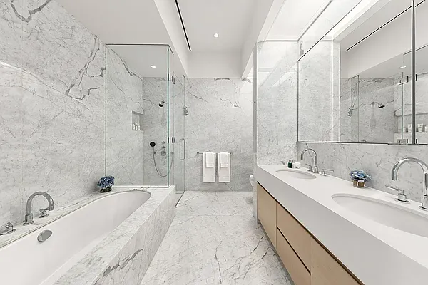 Rented by Compass | media 10