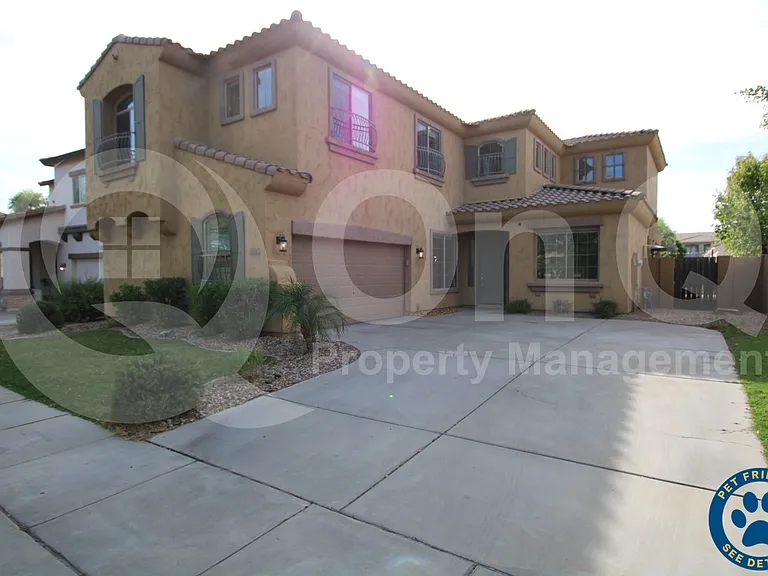 4226 E Buckboard Rd — Photo 1
