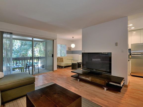 5th image of 505 Cypress Point Dr Unit 294
