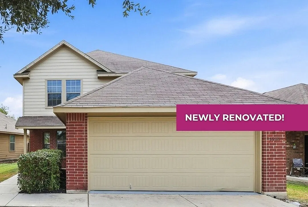 Enclave at Northeast Crossing — Photo 1