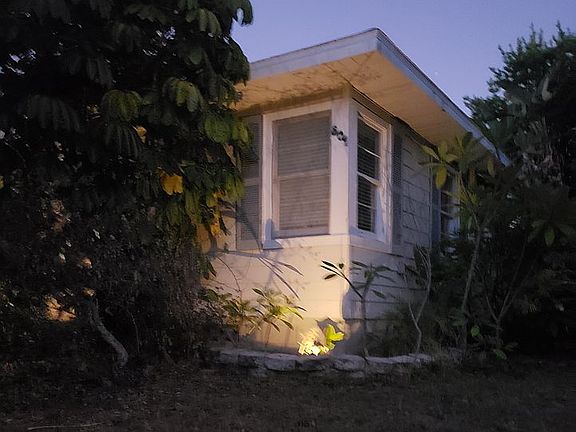 5th image of 801 45th St N