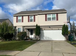7430 Hogan Dr, Ypsilanti, MI