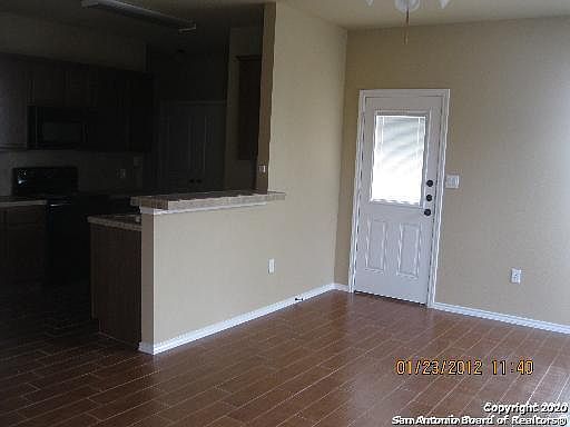 2nd image of 1211 Brown Rock Dr