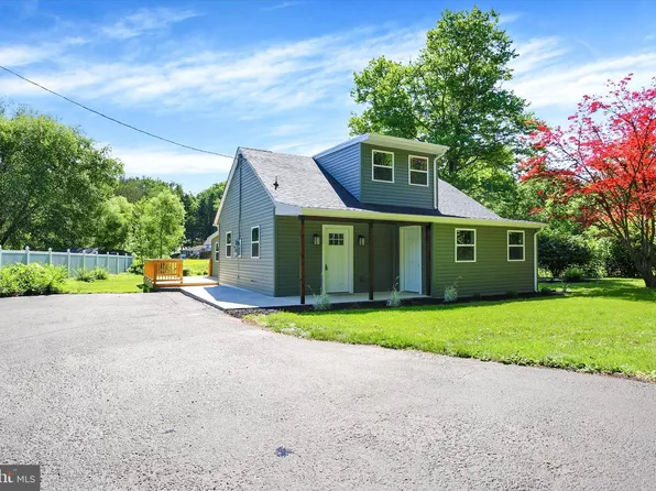 876 Cardinal Ln, Lewisberry, PA 17339