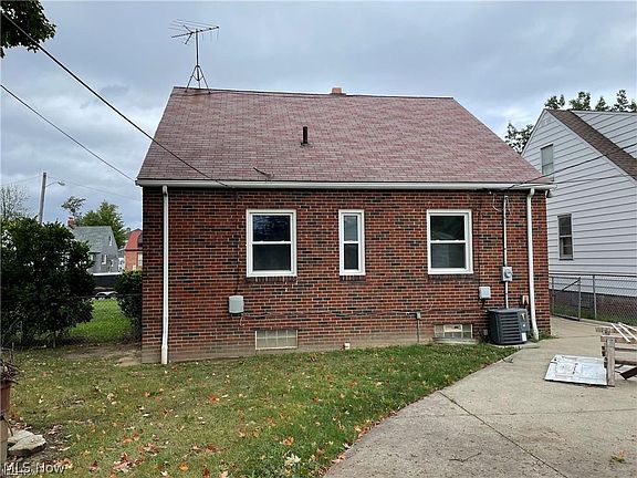 2nd image of 9526 McCracken Blvd