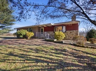 1023 Barley Sheaf Rd, Readington Twp., NJ 08822