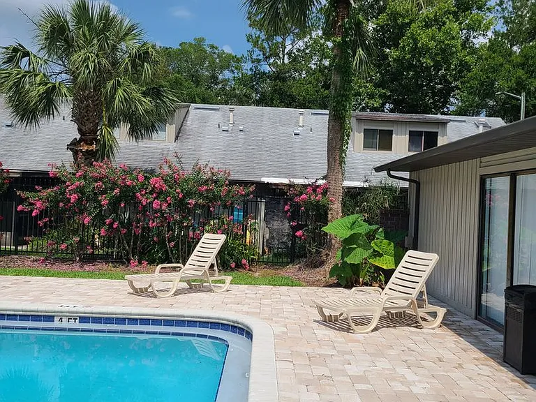 3524 NW 37th Ave — Photo 23