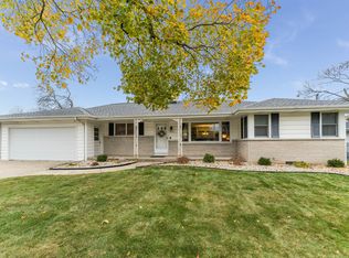 5144 Grosse Pointe St, Portage, MI 49024