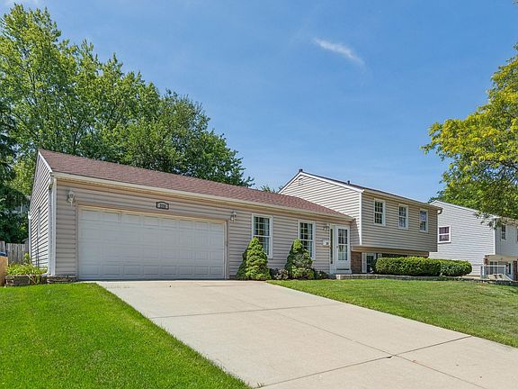 2nd image of 228 N Braintree Dr