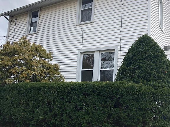 3rd image of 304 S Street Clair St