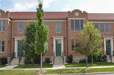 2nd image of 203 W Mishawaka Ave #10