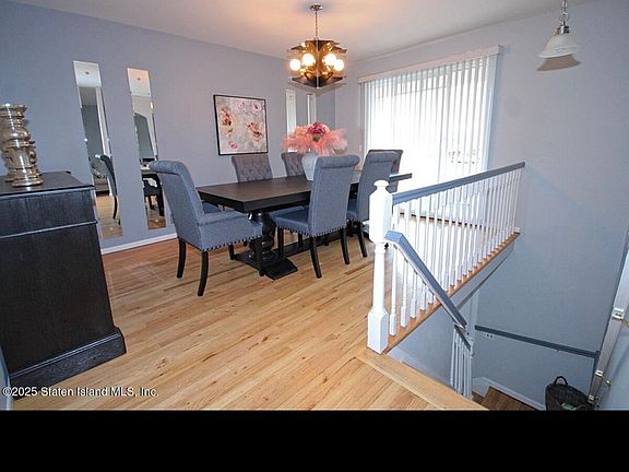 5th image of 360 Caswell Ave Floor 2