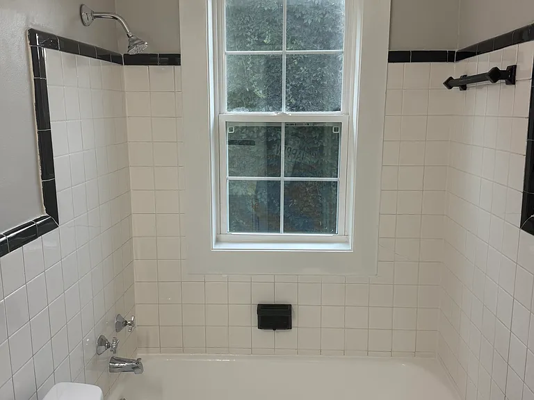 4419 W Broadway #4 — Photo 8