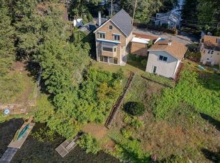 98 Dudley Rd, Wayland, MA 01778